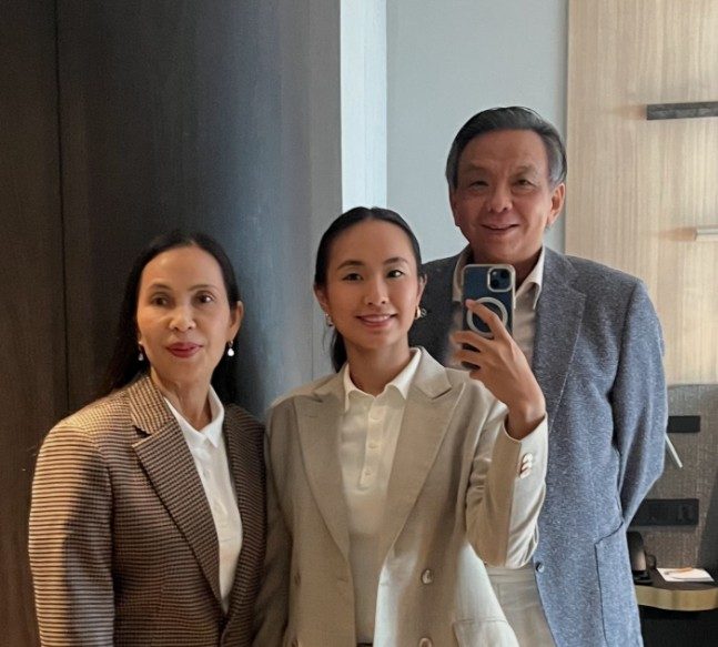 K.Karnsinee K.Karnsiree K.Somkiat GMS